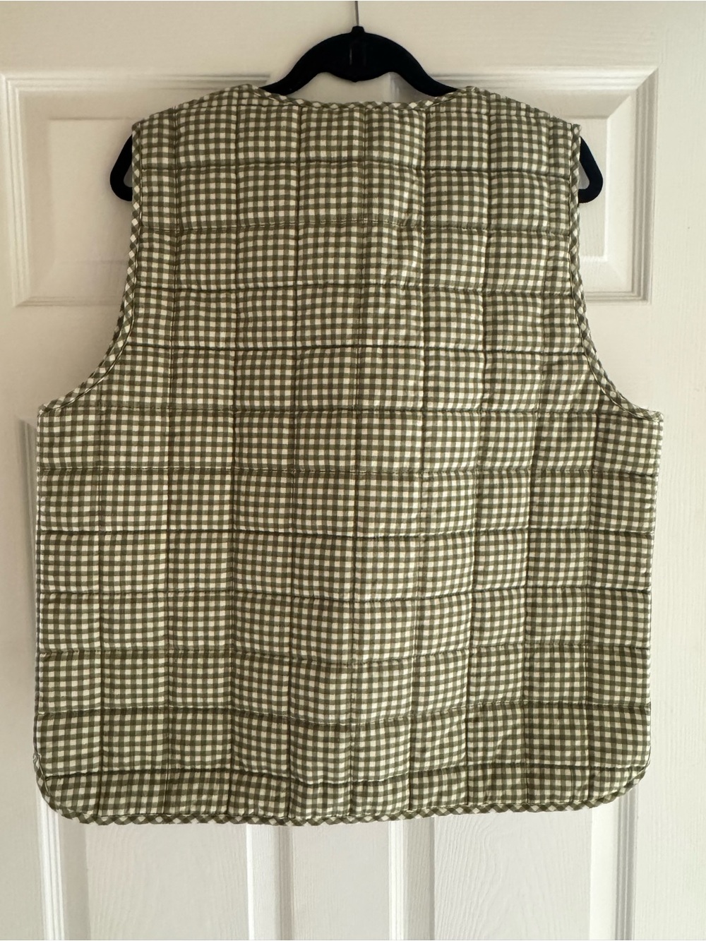 Damson Madder Reversible Gingham Arte Gilet - Picture 3 of 6